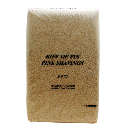Living World Pine Shavings - 226 L - 8 cu ft - The Pet Source