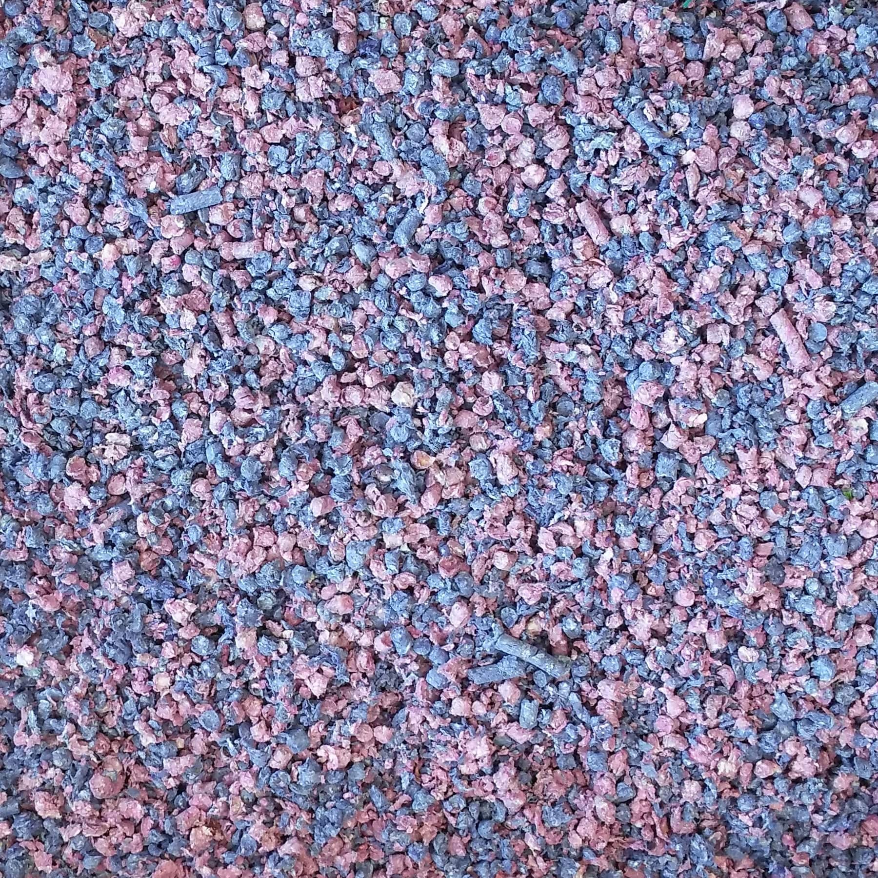 Living World Fresh 'N Comfy Bedding Confetti - 10 L - 610 cu in - The Pet Source