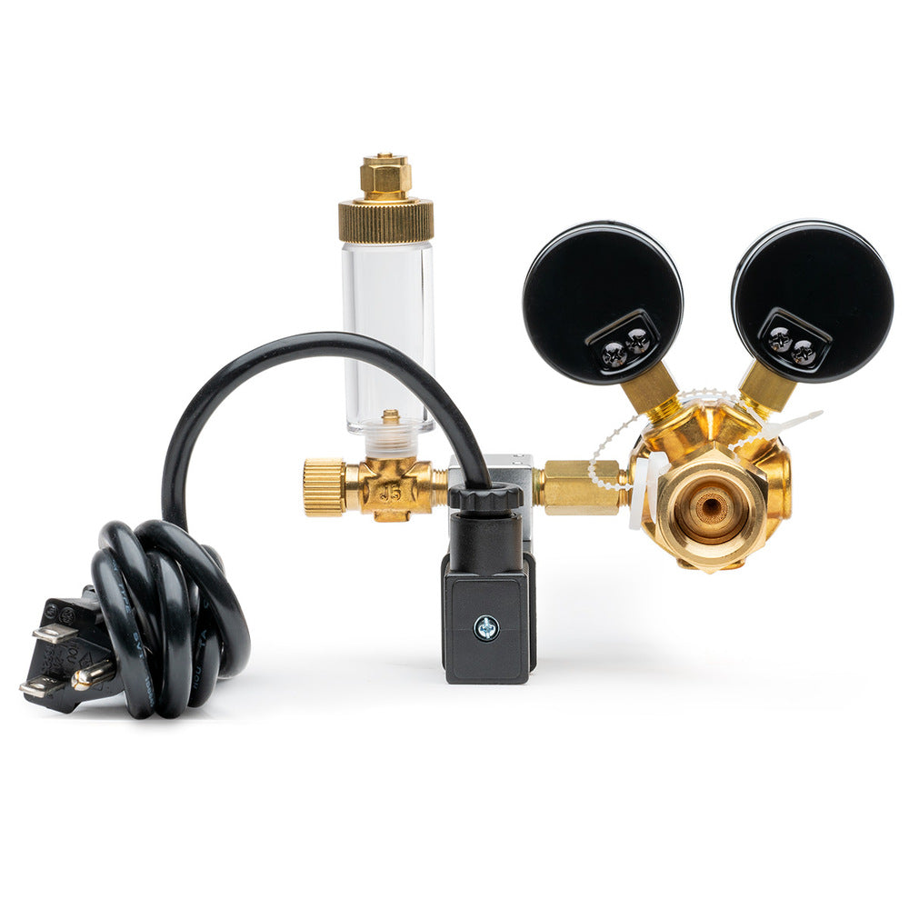 Milwaukee MA957 CO2 Flow Pressure Regulator with Solenoid Valve - The Pet Source